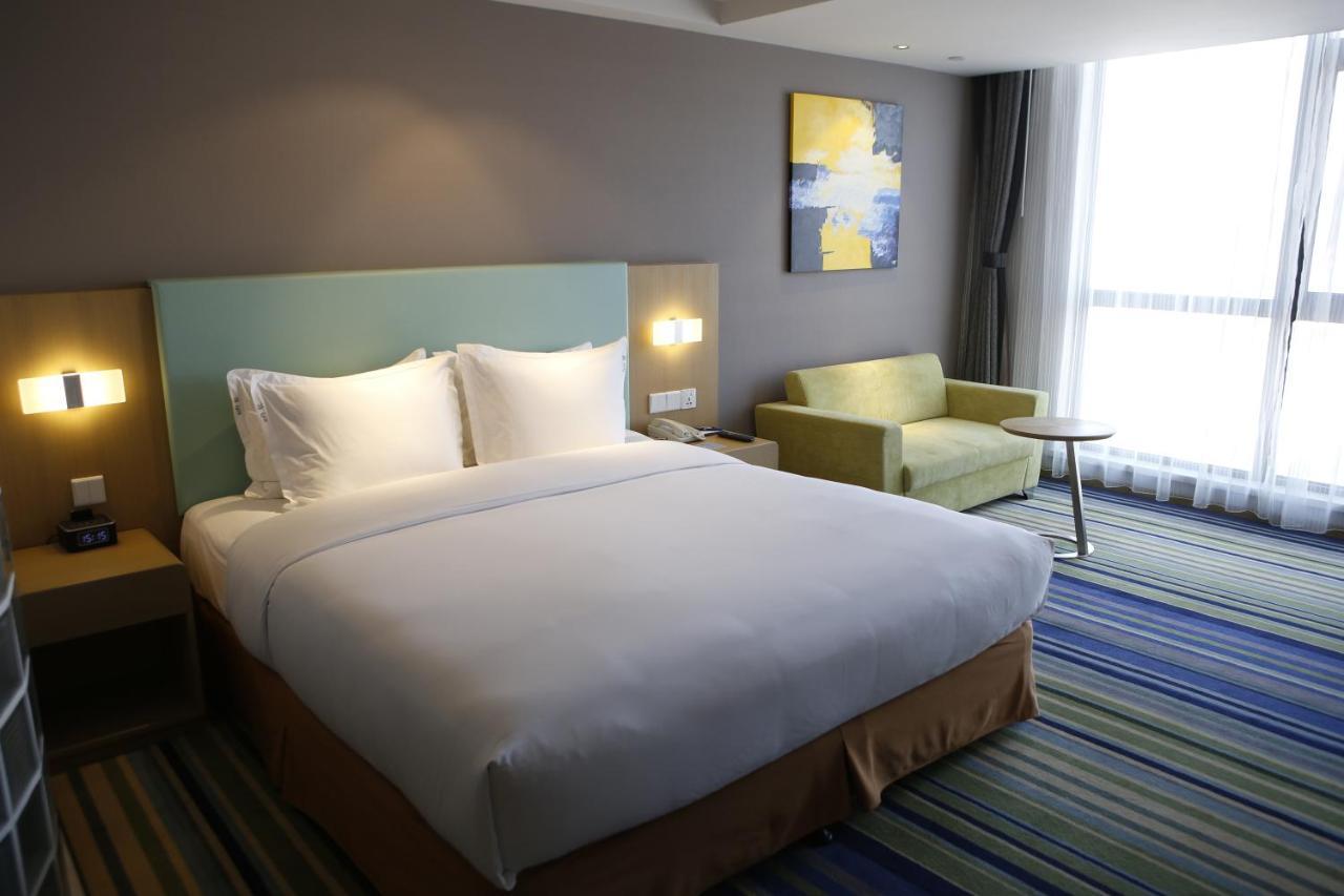 Holiday Inn Express Yingkou Onelong Plaza By Ihg Kajcsou Kültér fotó