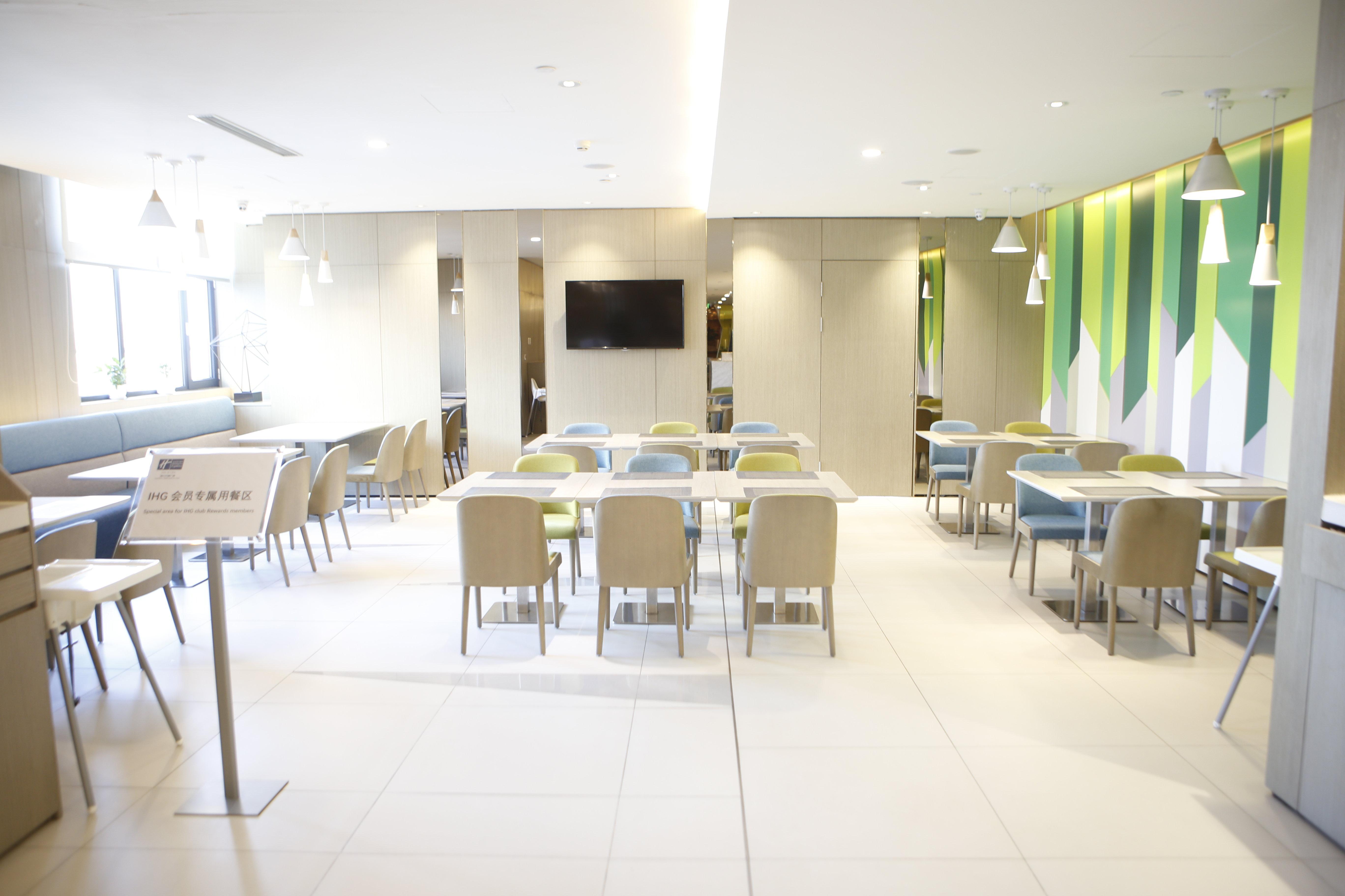 Holiday Inn Express Yingkou Onelong Plaza By Ihg Kajcsou Kültér fotó